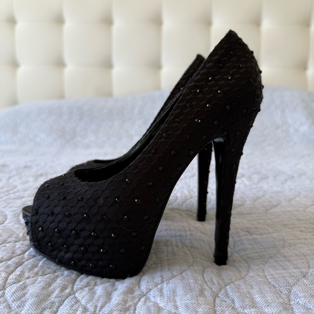 Steve Madden Peep-Toe Heels - Picture 2 of 5